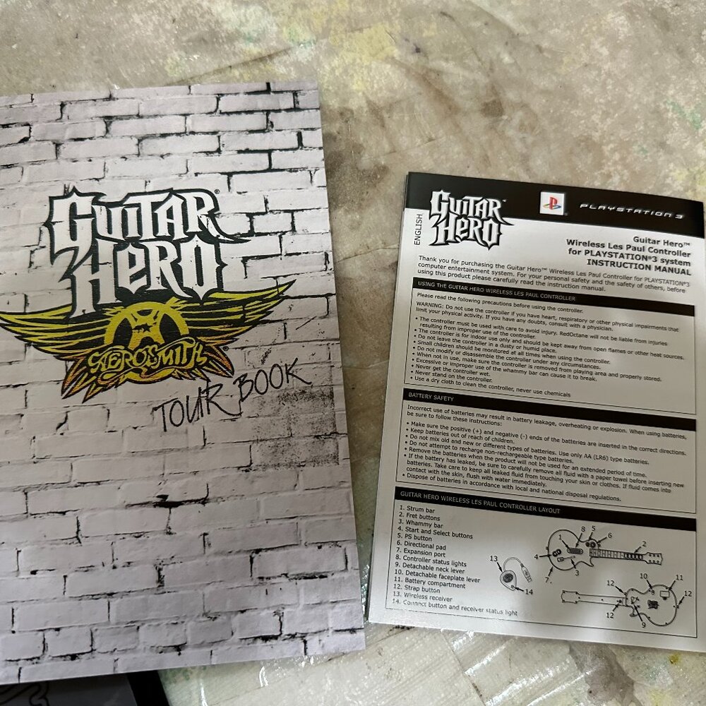 Guitar Hero Aerosmith Tour Book + Les Paul PS3 Instruction Manual